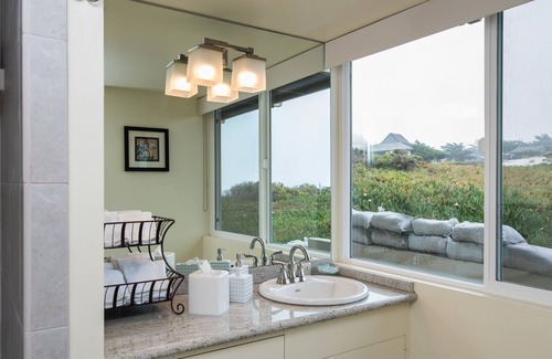 Del Monte Forest House | Ocean Front Home in Pebble Beach w/ 4 King Suites. Enclosed courtyard & pool!