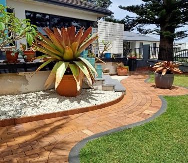 Port Kembla Villa | Ocean Front - Port Kembla