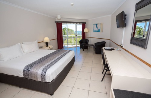 South Mackay Hotel | Ocean International