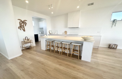 Yorke Peninsula House | Ocean & Main - Brand new luxury beach front accommodation