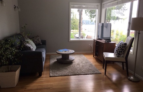 Mill Bay Apartment | Ocean & Marina View Suite