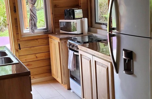 Roatan House | Ocean Palms Bungalow 1 bedroom