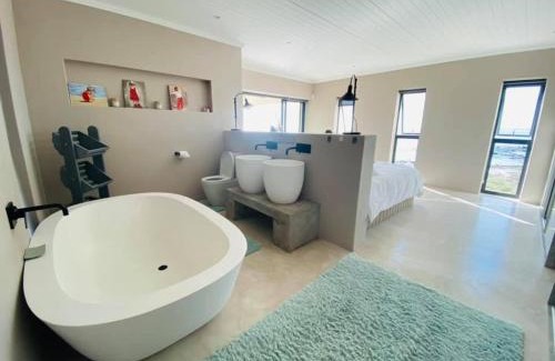 St. Helena Bay Villa | Ocean pearl seafront villa