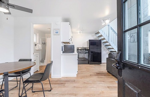 Ocean Shores Ski Chalet | Ocean Shores cozy chalet located within steps from the beach