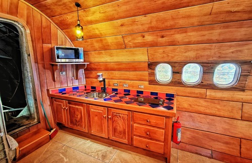 Manuel Antonio Resort | OCEAN SKY LOFT AIRPLANE HOME sleeps 8