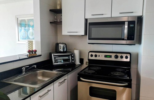 Panama City Apartment | Ocean/Skyline Views, Fully and beautifully furnished apartment, Ave Balboa