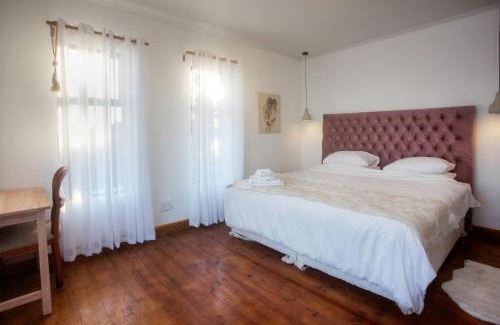 Nelson Mandela Bay House | Ocean Sounds