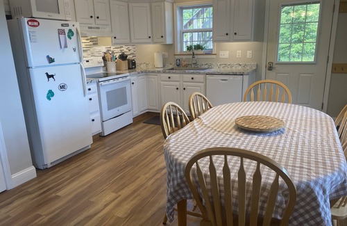 Southwest Harbor Apartment | Ocean view 4 br, huge deck with grill, walk to town, pet friendly locally owned