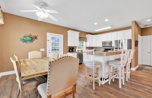 Cherry Grove Beach Cottage | Ocean View 4BR Private Home with Pool at 2901 Nixon Street. Sleeps 12