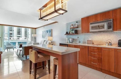 North Beach Hotel | Ocean View at Carillon Miami Carillon Miami Wellness Resort