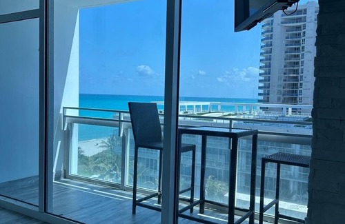 North Beach Condo | Ocean view at the Carillon 🏝⛱