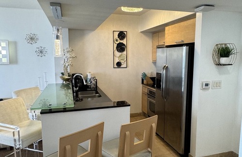 Sunny Isles Beach Resort | Ocean-view Condo Hotel Marenas Resort near Aventura Mall.