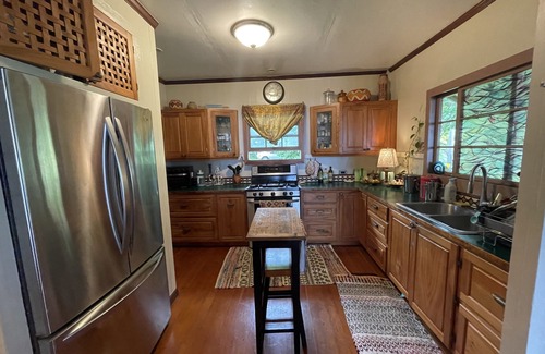 Kukuihaele House | Ocean View, Hot Tub, minutes from Waipio Valley