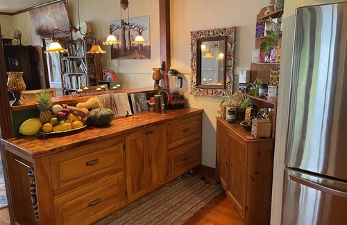 Kukuihaele House | Ocean View, Hot Tub, minutes from Waipio Valley