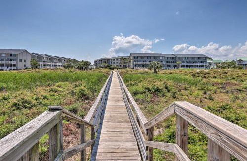 Oceanmarsh Subdivision Apartment | Ocean-View Island Condo with Pool Pets Welcome!