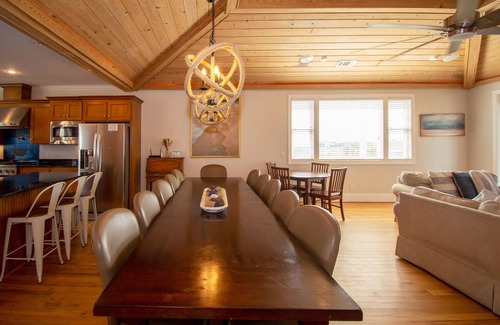 Saint Helena Island House | Ocean Views! - 449 Tarpon Blvd - New to VRBO! Resort Access Included!