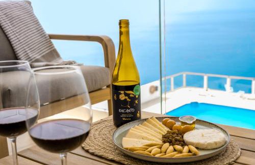 Enix Apartment | Ocean views from every corner