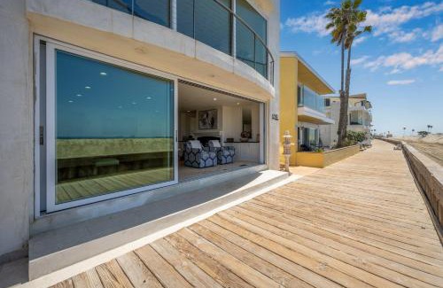Peninsula House | Ocean Views in Long Beach
