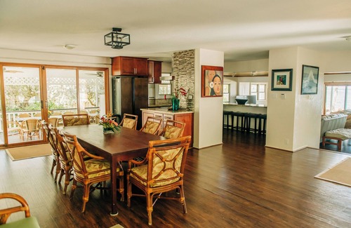 Punaluu House | 🌊 Ocean Views & Island Vibes – Your O'ahu Escape! 🌺