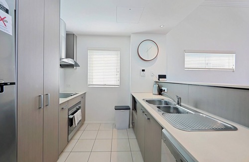 Bargara Apartment | Oceanfront apartment. Look at that view!