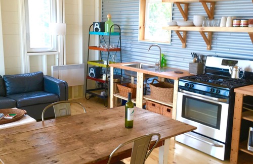 Chimney Corner Cottage | Oceanfront Cottage with Stunning Views 2 nmin. to Beach, near Cabot Trail & Park