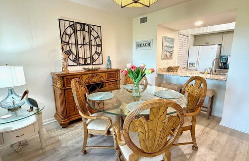 Seabrook Island Villa | Oceanfront dream villa. Steps to beach. Club access.