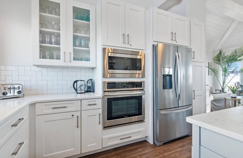 South Beach House | Oceanfront Home with Expansive Views