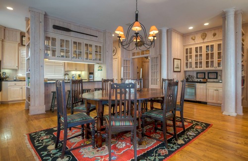 Litchfield by the Sea House | Oceanfront Home with pool access located in Charlestowne Grant community in Litchfield By the Sea.