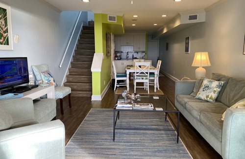 Saint Helena Island Condo | OCEANFRONT Midisle Prvt Pool 3New Baths,Kitchen,Floors, AC,Total Renovation!