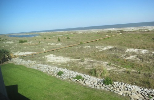 Saint Helena Island Condo | OCEANFRONT Midisle Prvt Pool 3New Baths,Kitchen,Floors, AC,Total Renovation!