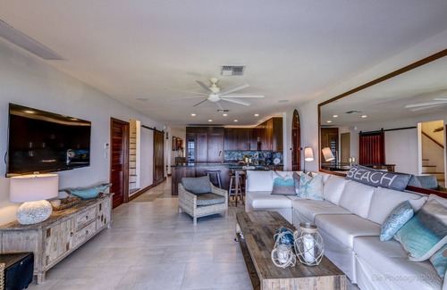Downtown Lahaina House | OCEANFRONT PUAMANA 136-1 - FUN IN THE SUN!
