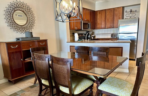 Key West Resort | Oceanfront Resort, Infinity Pool, Hot Tub, Courtyard, Sleeps 6, 7 Nights, Hyatt