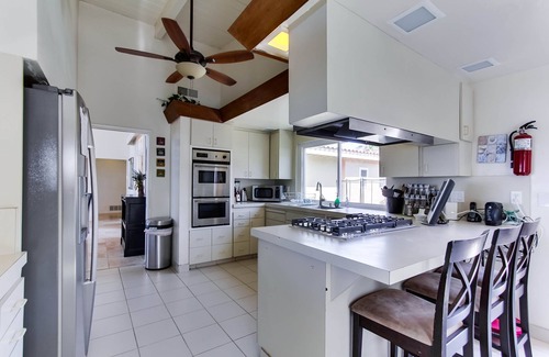 Sunset Cliffs Villa | Oceanfront WhiteWater Views-Private Pool & Hot Tub-Best Sunset Cliffs Views