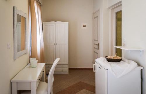 Adamas Hotel | Oceanis Rooms