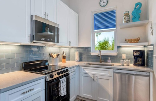 St. Augustine Beach Apartment | Oceans 13 Condo D