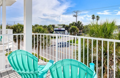 St. Augustine Beach Apartment | Oceans 13 Condo D