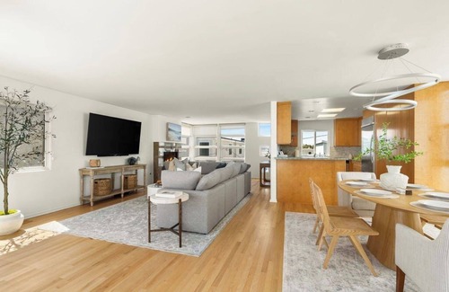 Gas Lamp Section Hotel | Oceanview 3BR | Near Beach | Parking