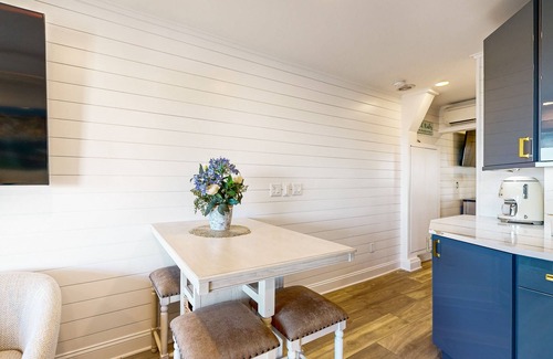 Charleston County Condo | Oceanview Condo- Great view of pier and ocean close to downtown