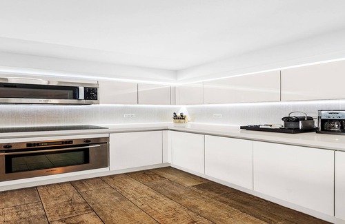 South Beach Condo | Oceanview Private Residence at Roney Palace