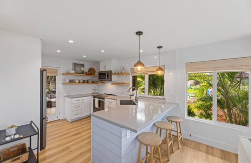 Downtown Lahaina House | Oceanview Retreat in Puamana – Steps from the Beach & Surf
