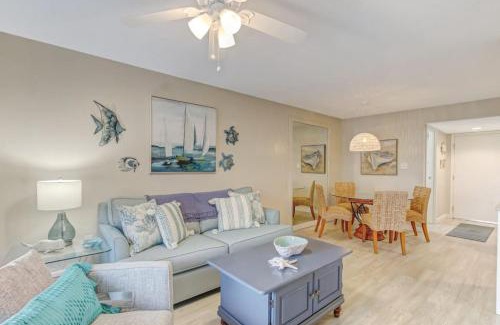 Fernandina Beach House | Oceanview Sand Dollar Villas Condo - Balcony - Pool
