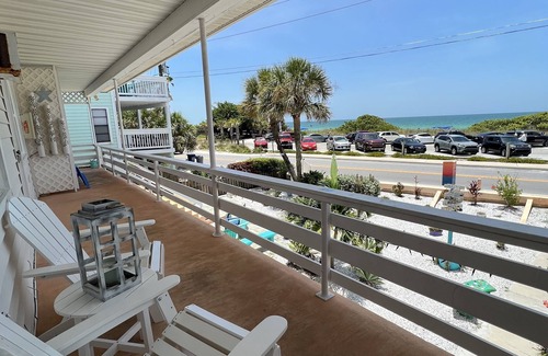 Sunset Beach Condo | Oceanview Sunset Beach, Paddle Boards, Cooler, Chairs, Umbrella, Comfy Beds etc!