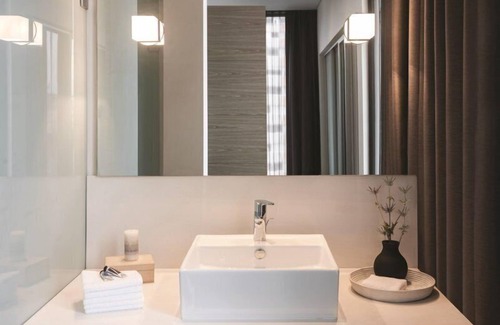 El Nogal Apartment | Ochenta Diez by Wynwood House