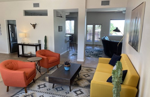 Tucson House | Ocotillo House: Gateway to Saguaro National Park
