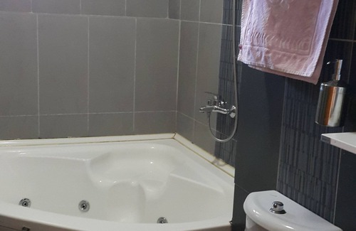 Ezine Hotel | Odunluk Tas Konak Otel