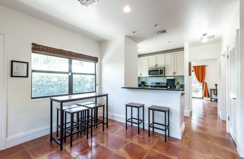 Victoria Park House | ❤️of Downtown/Duplex in Victoria Park!❤️