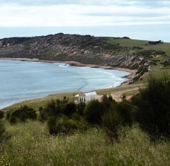 North Cape House | Off-grid Beachfront Cabin on Kangaroo Island