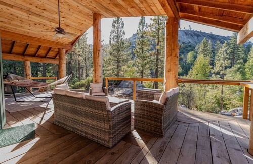 Springville House | Off-grid cabin with waterfall views at Peppermint Falls Ranch