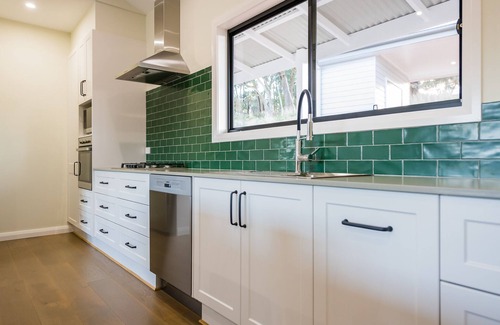 Forest Reefs Cottage | Off grid luxury space in Central West NSW