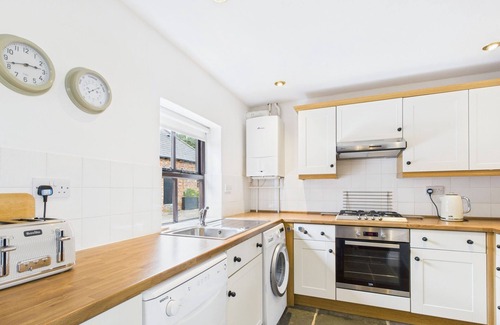 Ryde House | Old Byre, Little Upton Farm